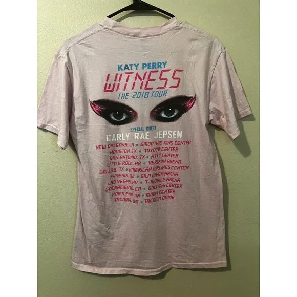 Women's Katy Perry Witness The 2018 Tour Concert T Shirt Size M [EXCELLENT] - Picture 4 of 4